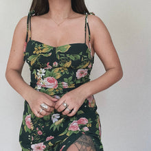 Load image into Gallery viewer, Faye